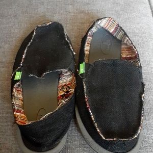 Black Sanuk casual shoes